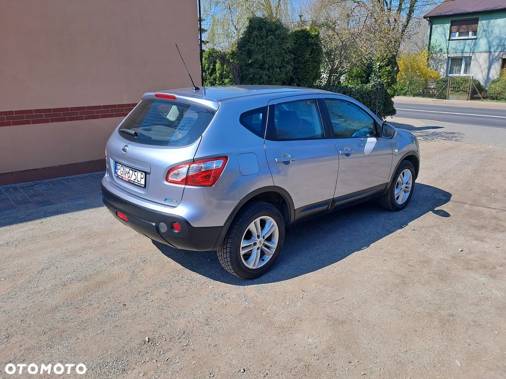 Nissan Qashqai - 4