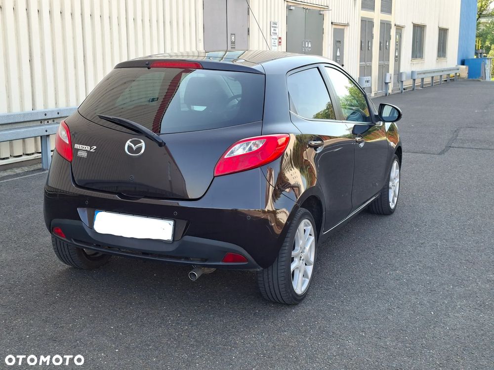 Mazda 2 - 11