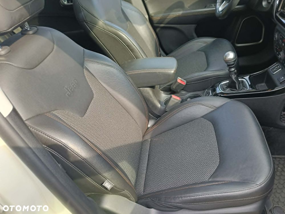 Jeep Compass 1.4 MultiAir Limited - 21