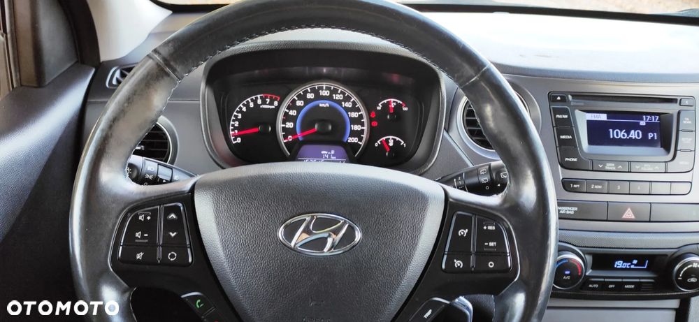 Hyundai i10 - 12