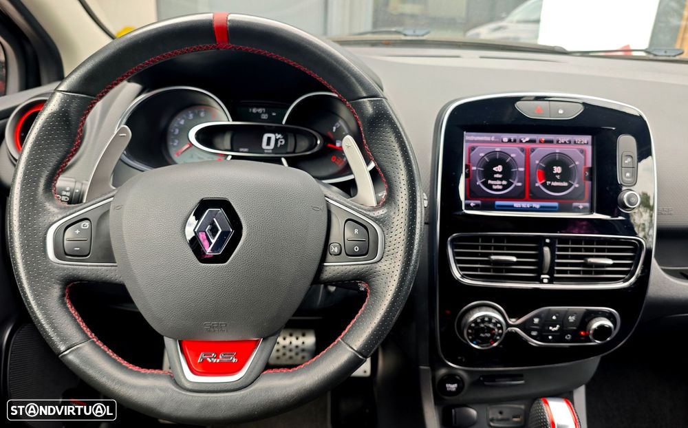 Renault Clio 1.6 T RS Trophy EDC - 19