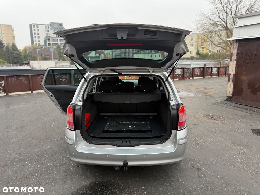 Opel Astra 1.6 - 10