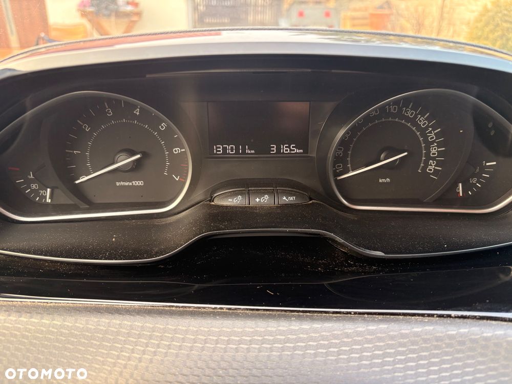 Peugeot 2008 PureTech 82 Active - 9