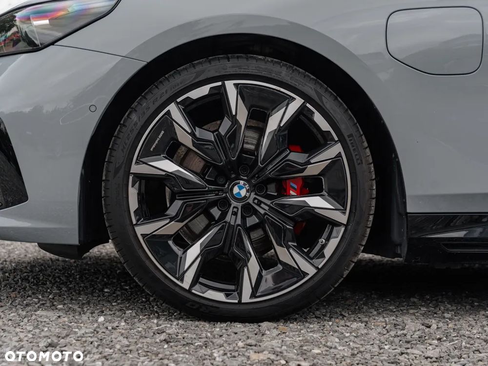 BMW Seria 5 530e xDrive - 5