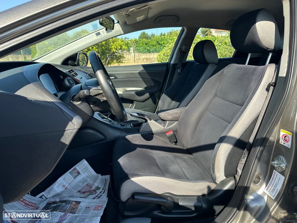 Honda Civic 1.4 Comfort - 12