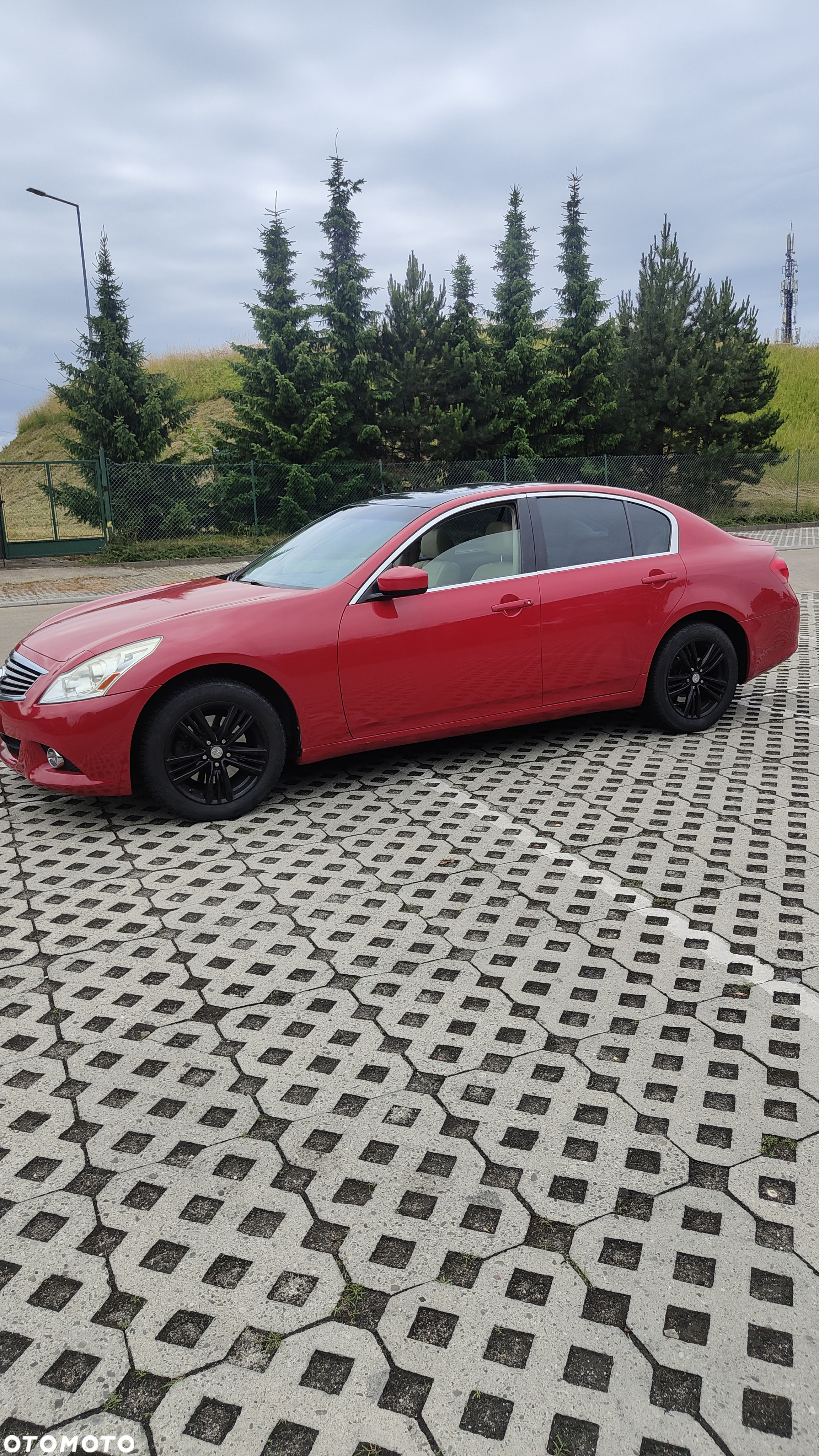 Infiniti G - 2