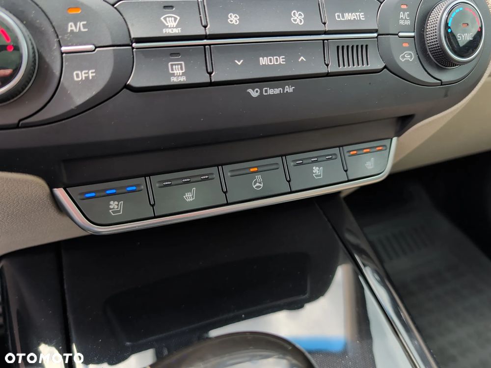 Kia Sorento 2.0 CRDI XL - 13