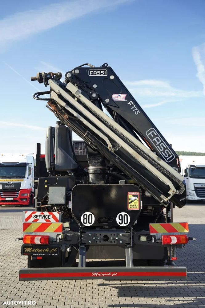 Mercedes-Benz AROCS 2636 / 6x4 / CAROSERIE BALANȚĂ - 6,8 M / MACARA FASSI F175A.2.23 / CAPACITATE MAXIMĂ DE RIDICARE: 5.100 KG / ROTATOARE / TELECOMANDĂ / PODEA RESISTENTĂ / TRANSMISIE AUTOMATĂ - 19