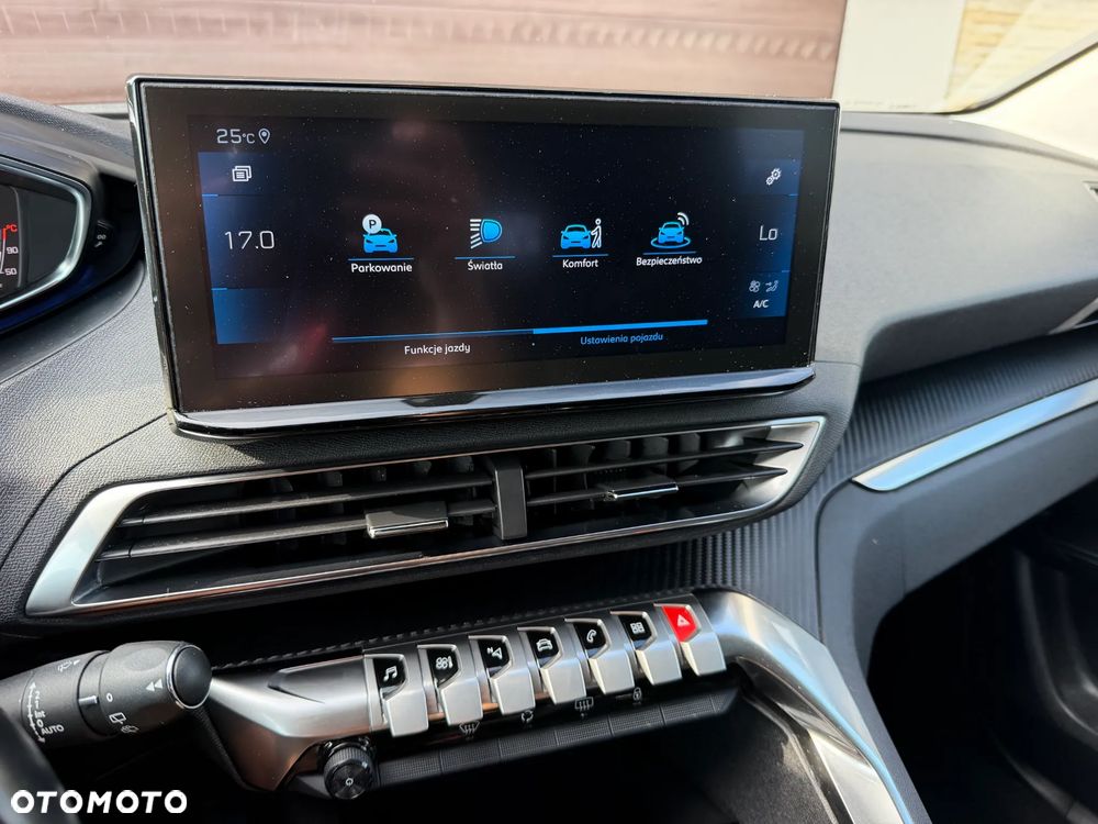 Peugeot 3008 - 24