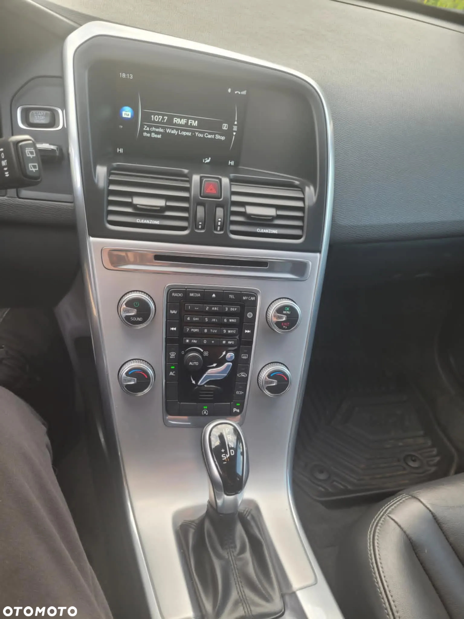 Volvo XC 60 D4 Drive-E Summum - 6