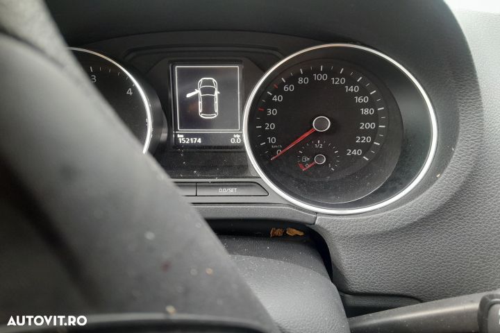 Dezmembrez Volkswagen VW Polo 5 6R [2009 - 2015] Hatchback 3-usi 1.4 - 6