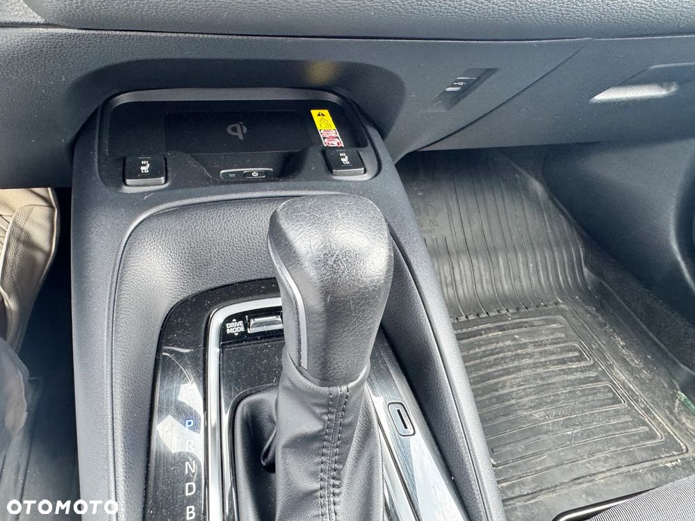 Toyota Corolla 1.8 Hybrid Style - 20