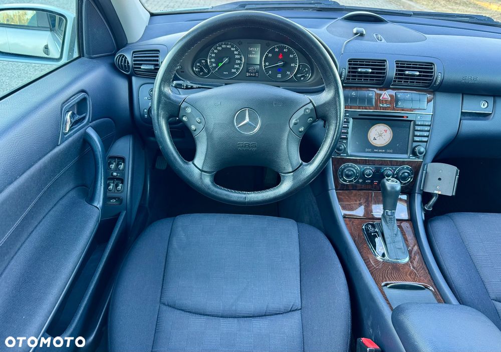 Mercedes-Benz Klasa C 280 Elegance 4-Matic - 18