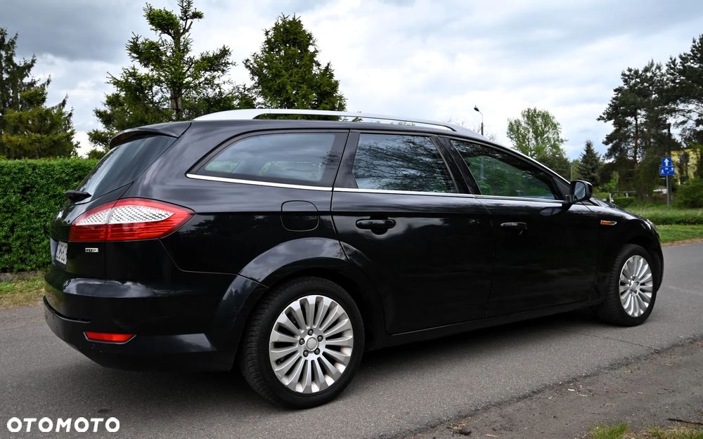 Ford Mondeo - 12
