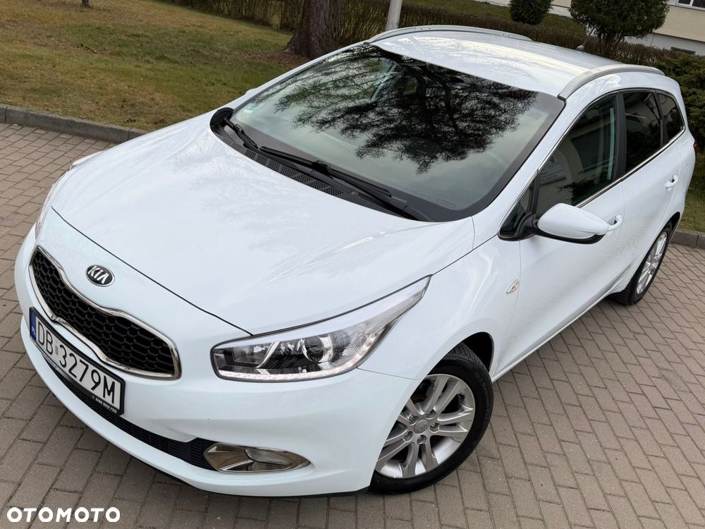 Kia Ceed 1.4 L - 13