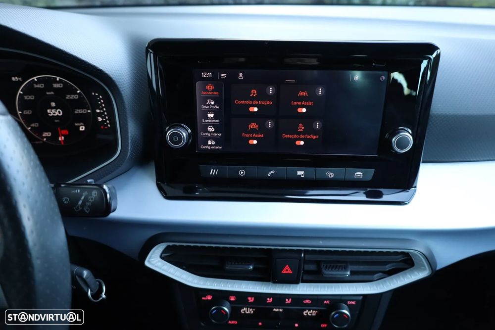 SEAT Arona 1.0 TSI FR - 27