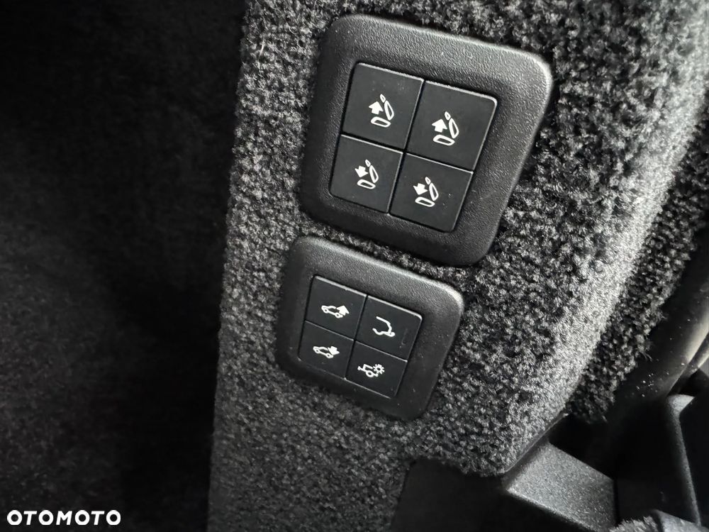 Land Rover Range Rover 3.0 TDV6 langer Radstand Vogue - 38