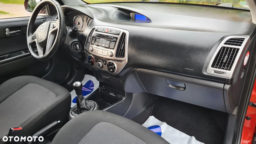 Hyundai i20 1.25 Comfort - 17