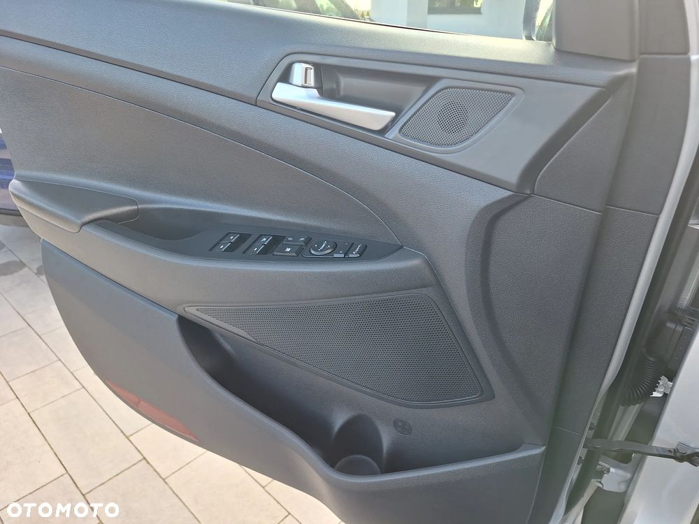 Hyundai Tucson 2.0 CRDi 4WD Automatik Premium - 19