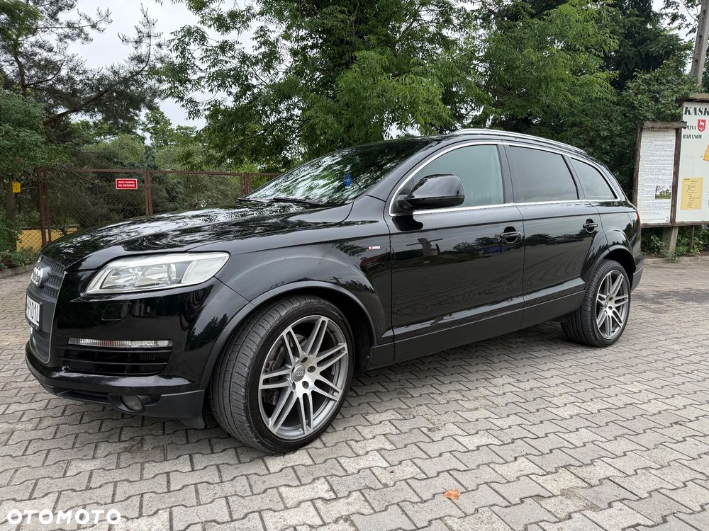 Audi Q7 - 7