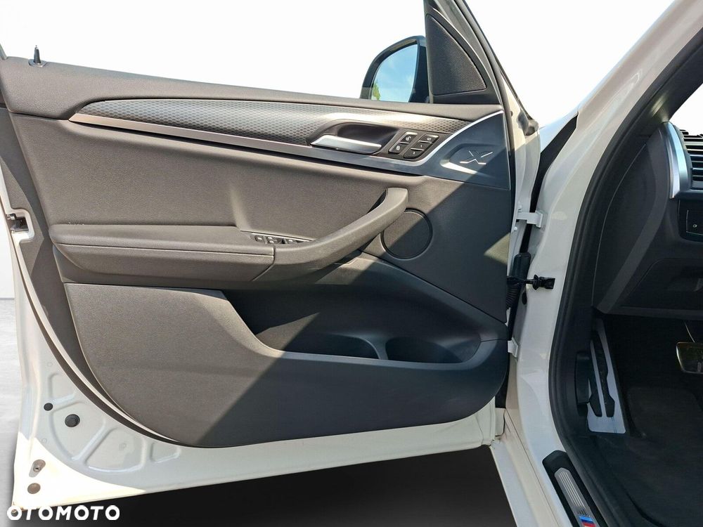 BMW X3 - 12