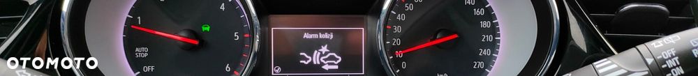 Opel Insignia - 18