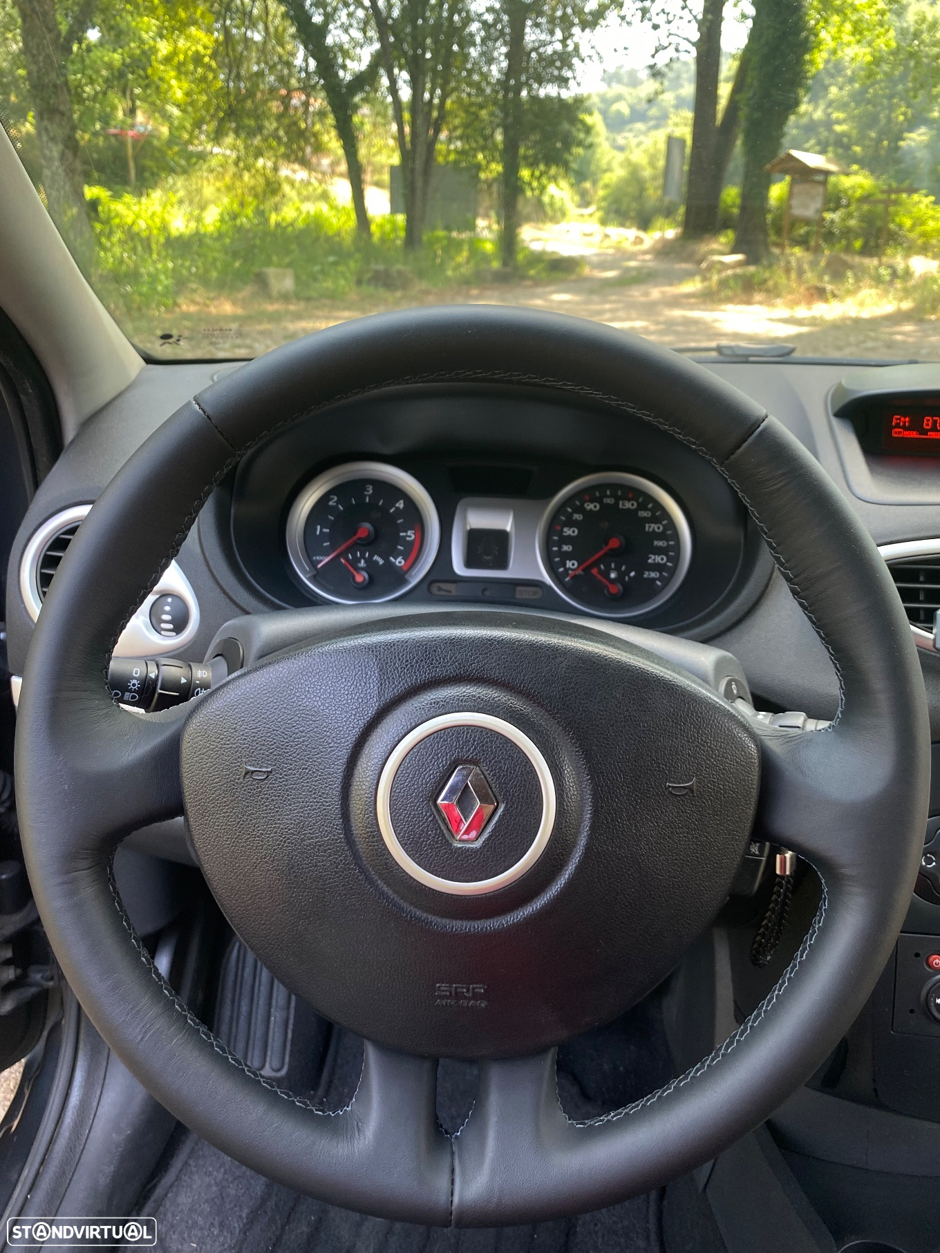 Renault Clio 1.5 dCi Confort - 4