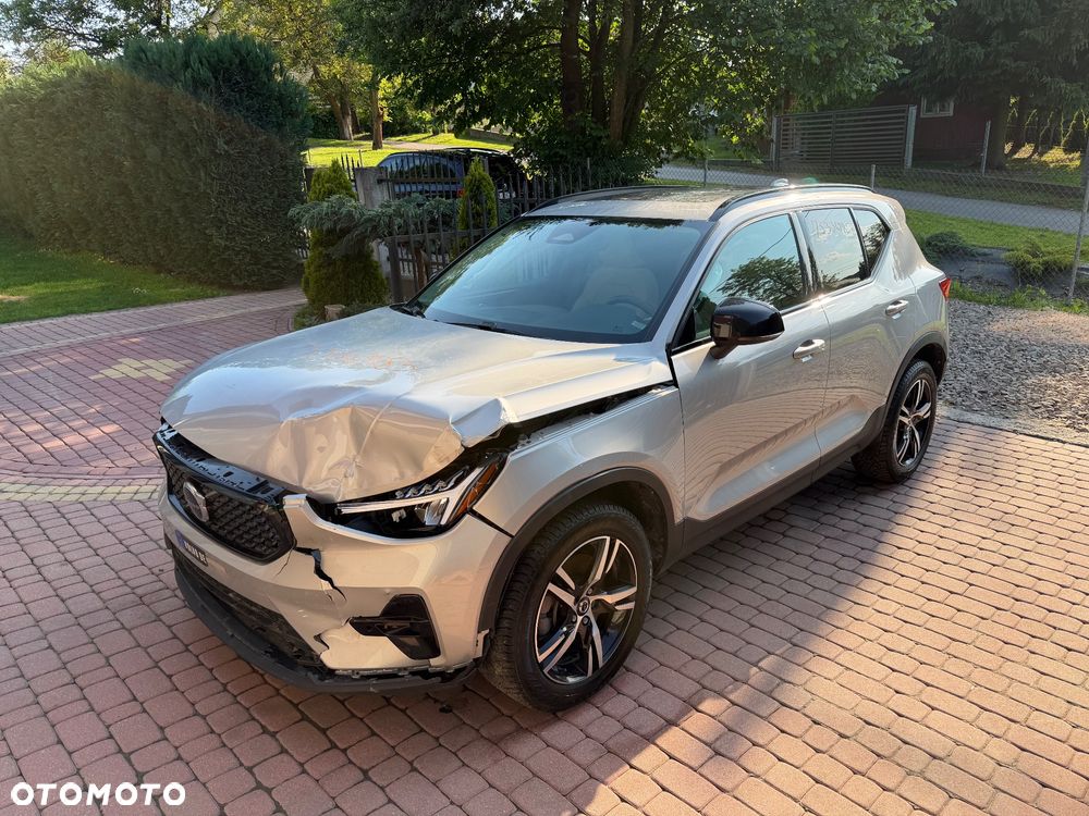 Volvo XC 40 B5 B AWD Ultimate Dark - 6