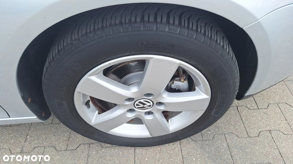Volkswagen Golf 1.6 Trendline - 15