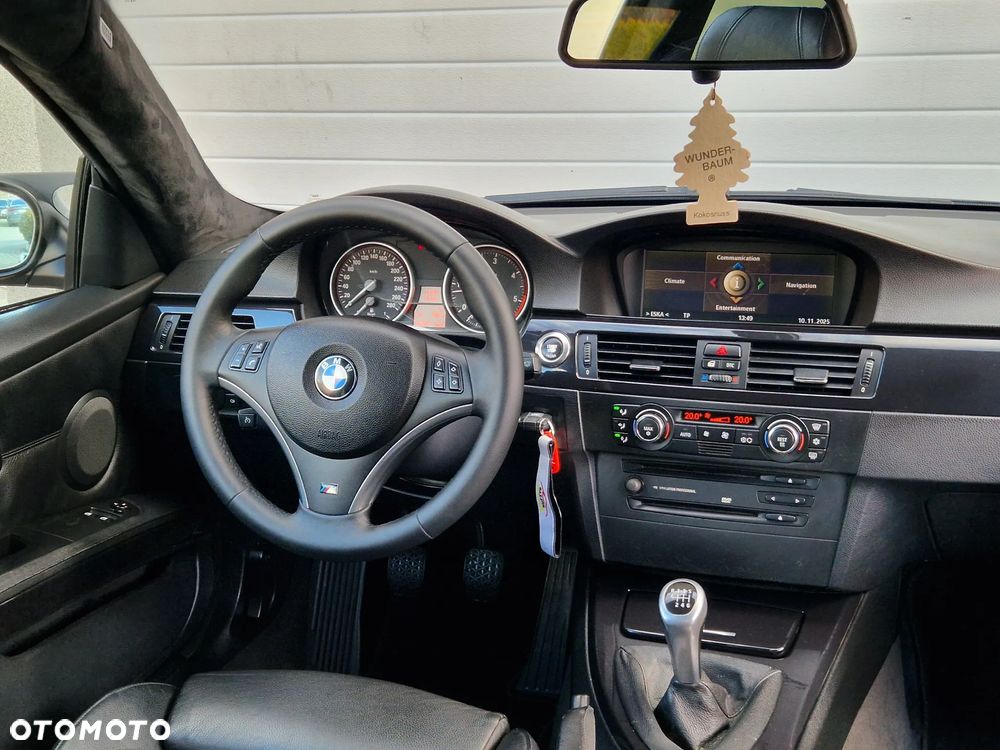 BMW Seria 3 330d - 27