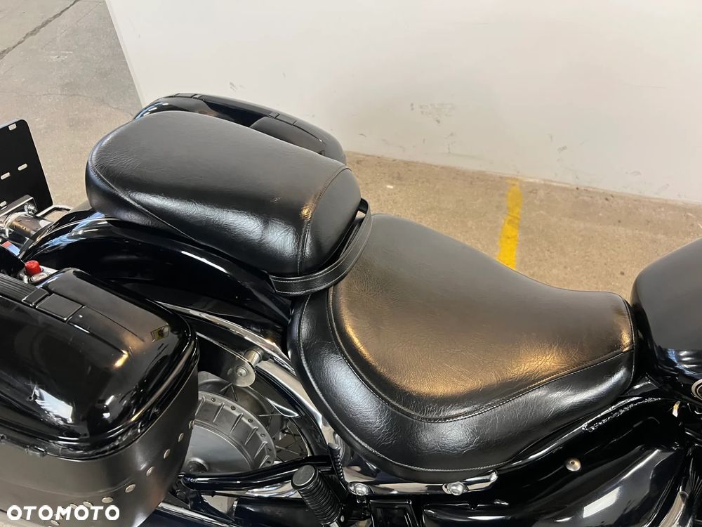 Suzuki VL 800 Volusia - 16