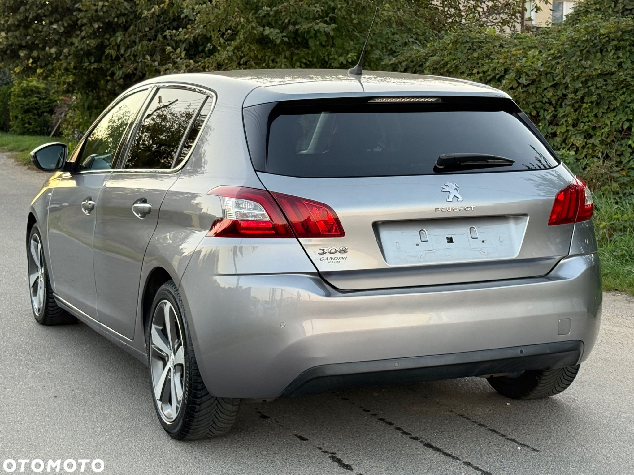 Peugeot 308 1.6 e-HDi Allure S&S - 5