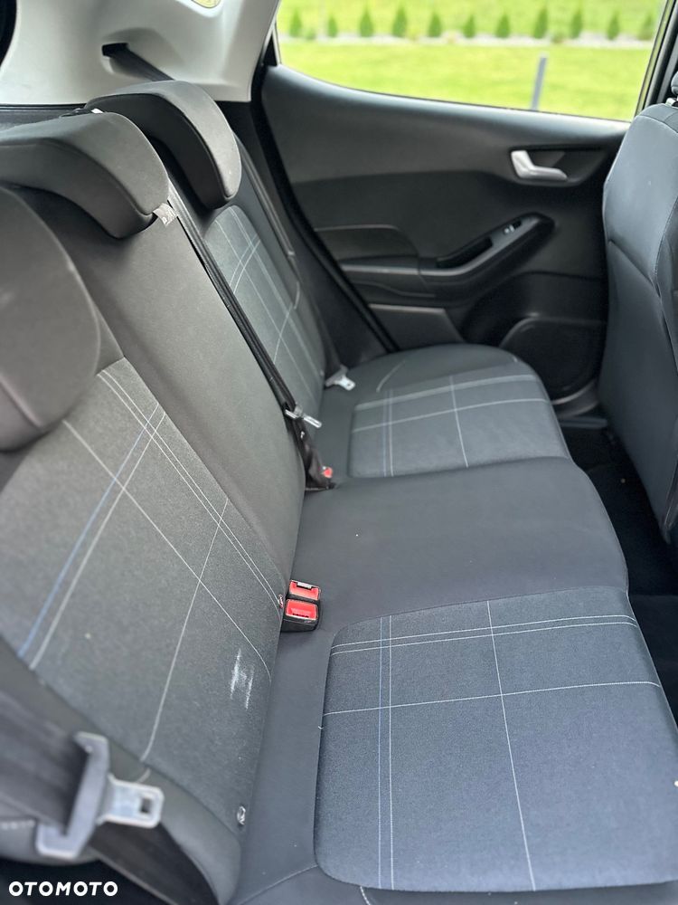 Ford Fiesta - 10