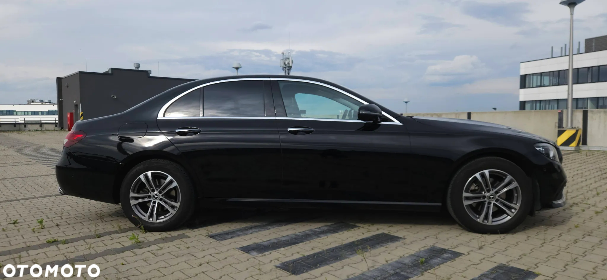 Mercedes-Benz Klasa E 220 d Avantgarde - 2