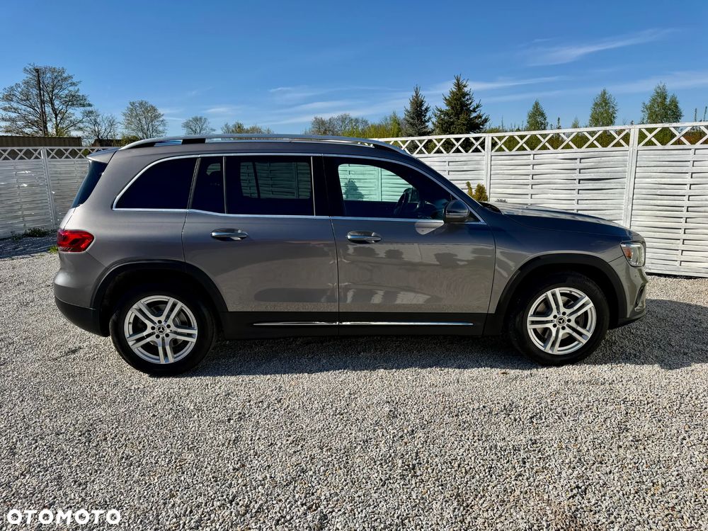 Mercedes-Benz GLB 250 4Matic 8G-DCT - 32