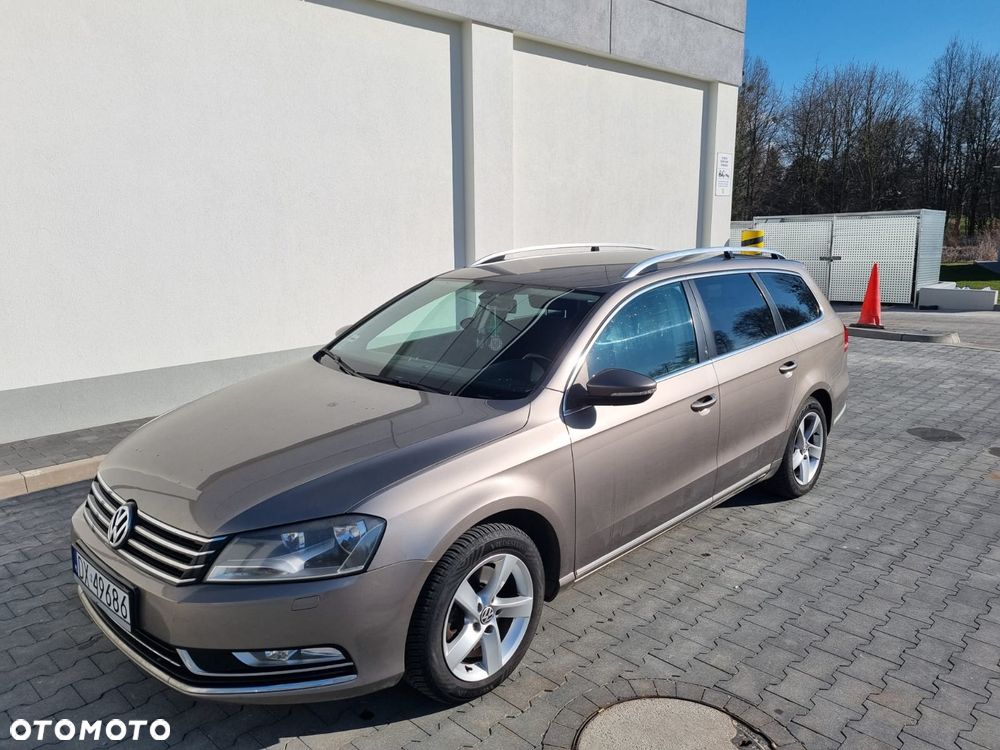 Volkswagen Passat - 2