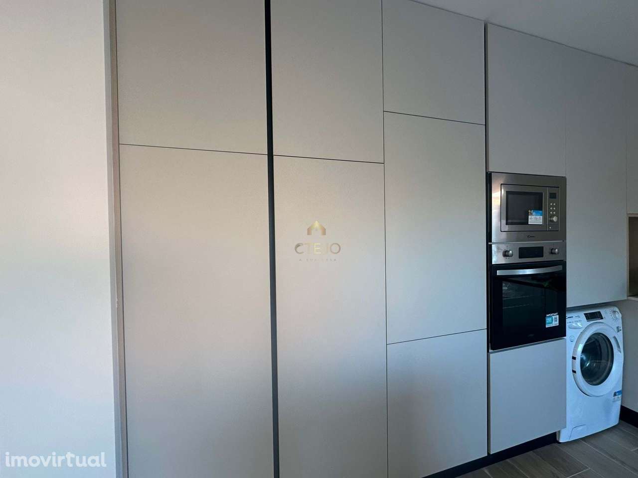 NOVA CONSTRUÇÃO  MORADIA   ISOLADA  T4  MOITA   SETUBAL - Grande imagem: 5/33