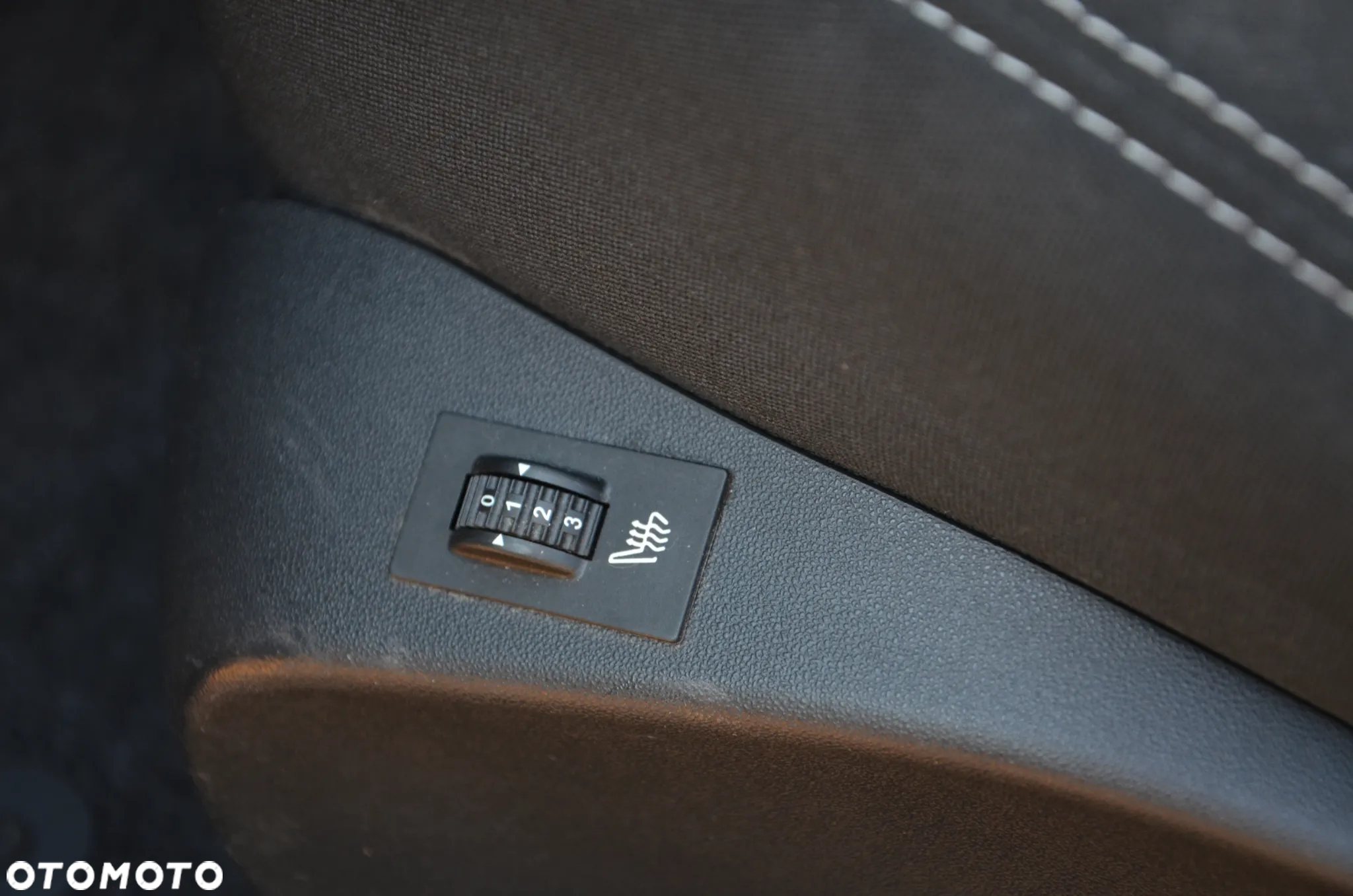 Peugeot 208 PureTech 82 Start & Stop Active - 8