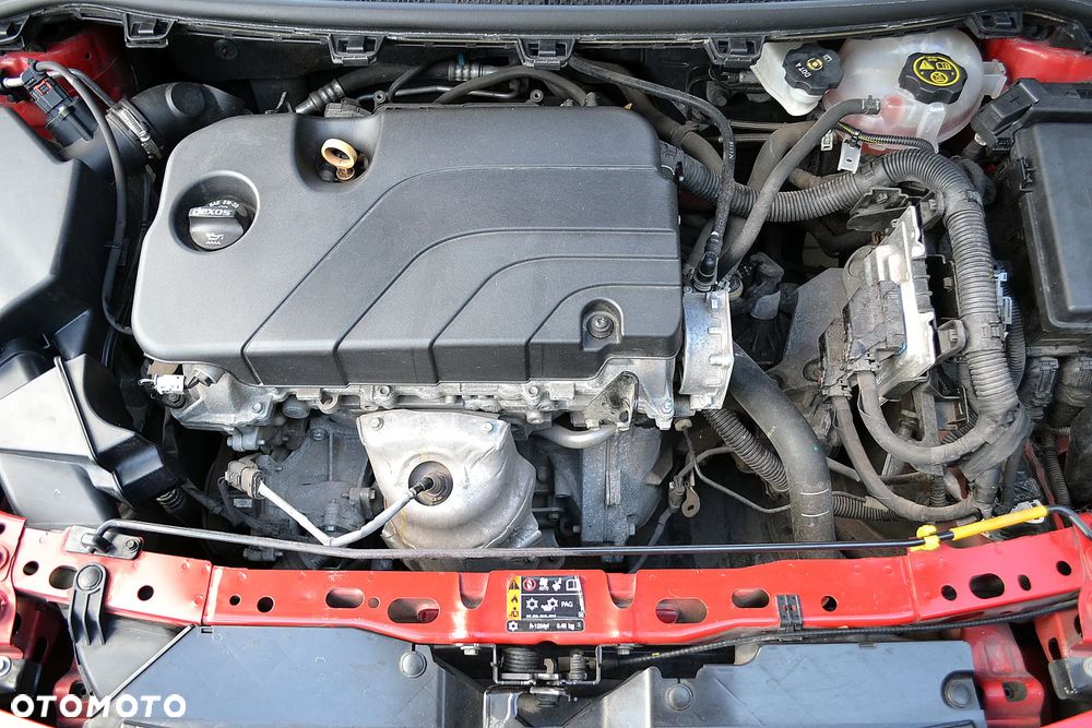 Opel Astra 1.4 Enjoy - 19