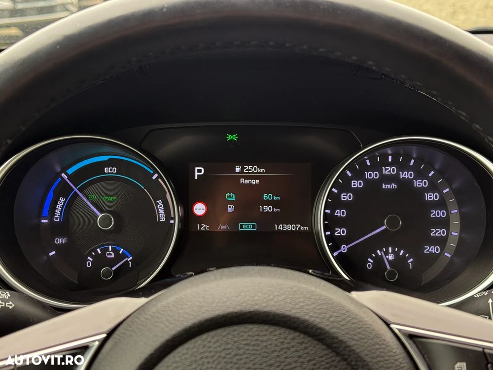 Kia Ceed SW 1.6 GDI DCT OPF Plug-in-Hybrid Spirit - 10