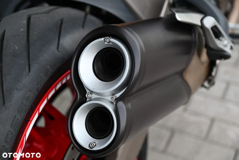 Ducati Monster - 30