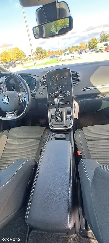 Renault Scenic - 12