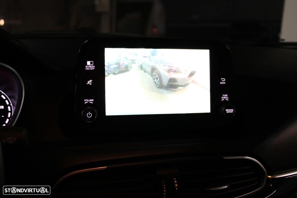 Fiat Tipo Cross 1.3 Multijet City - 22