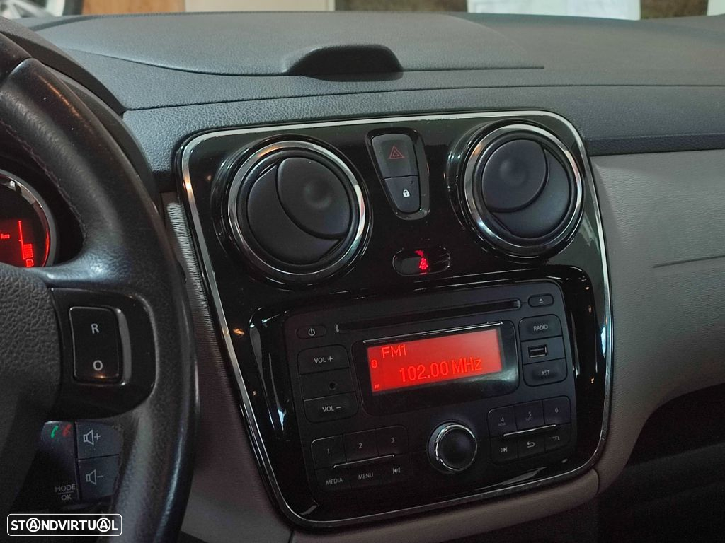 Dacia Lodgy 1.5 dCi Confort 7L - 10