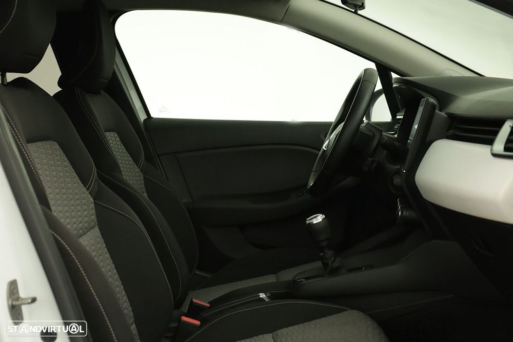 Renault Clio 1.0 TCe Evolution - 22