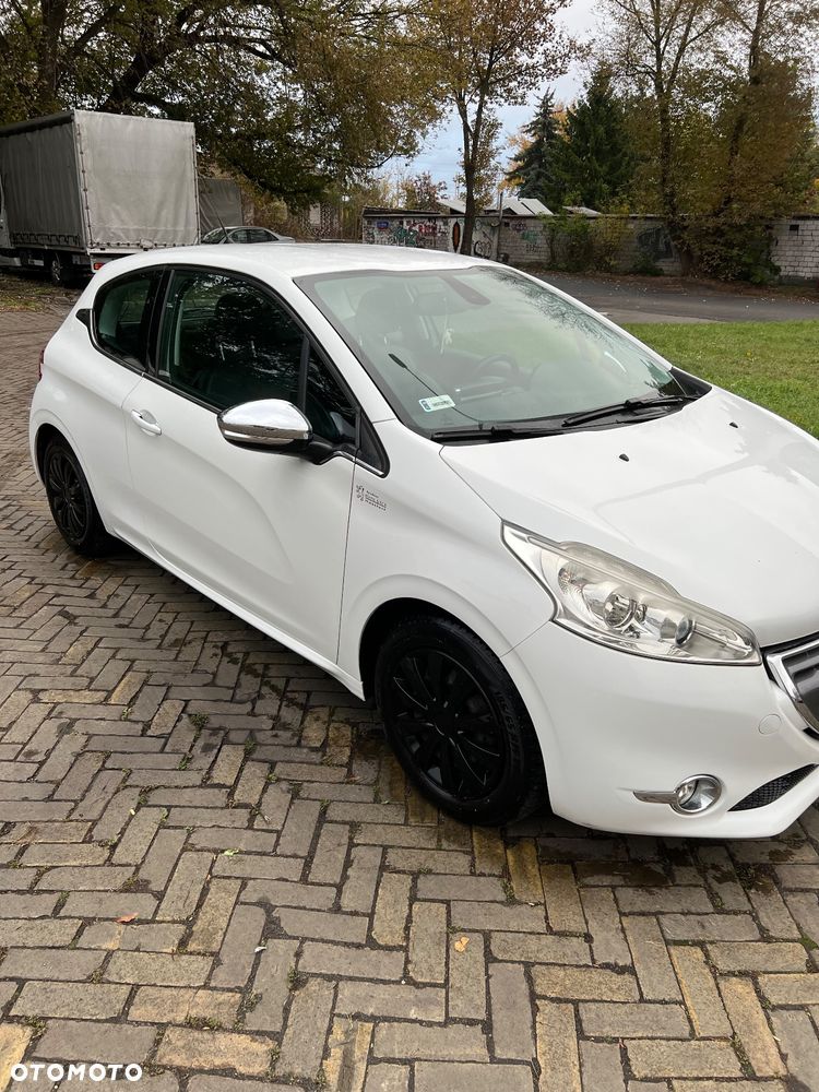 Peugeot 208 1.6 VTi Allure - 2