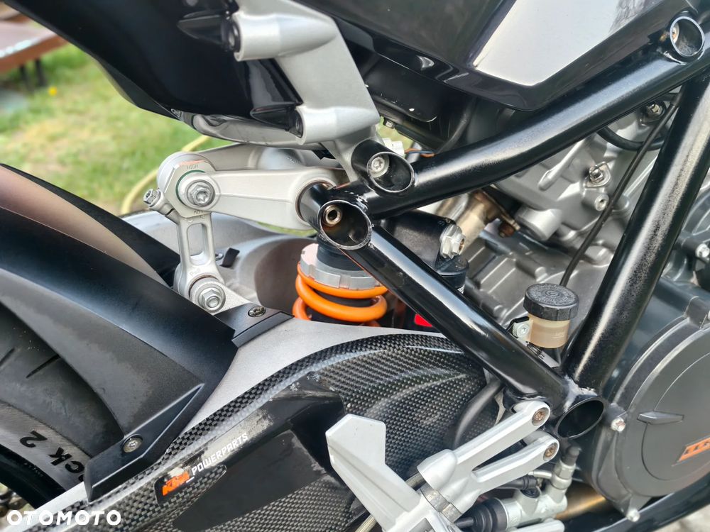 KTM RC 8 - 8