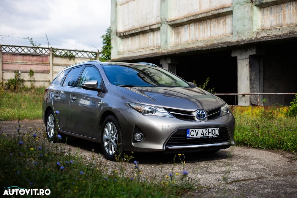 Toyota Auris - 4