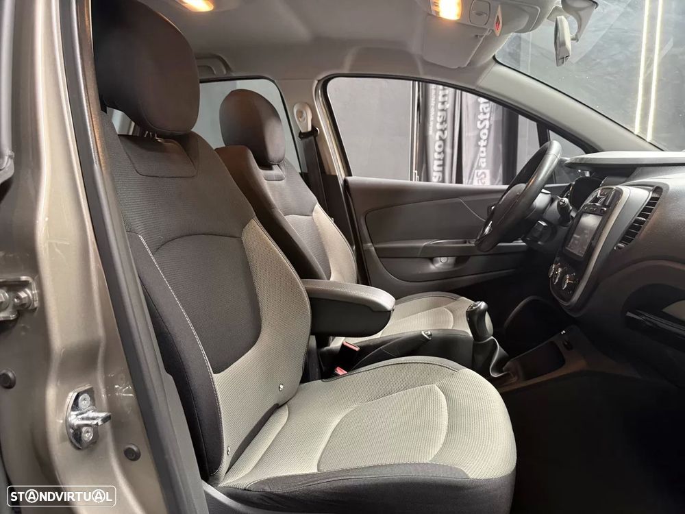 Renault Captur 0.9 TCE Sport - 29