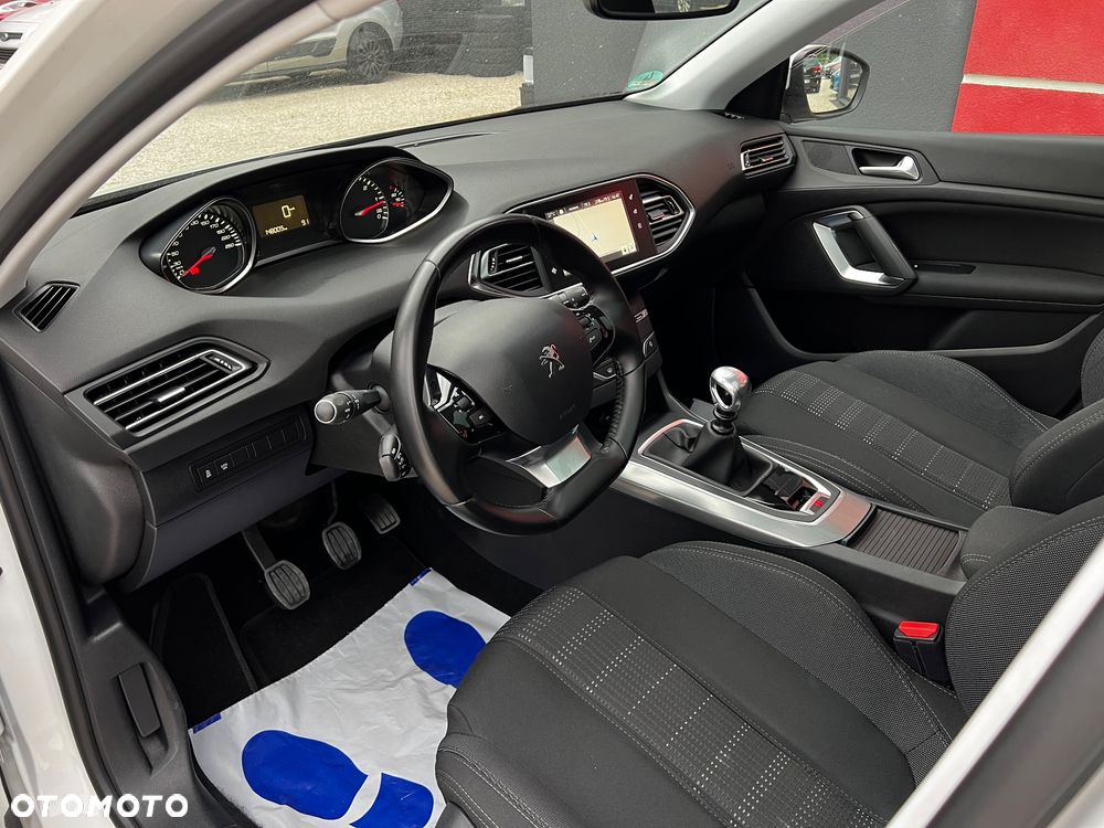 Peugeot 308 BlueHDi 150 Stop & Start Allure - 17